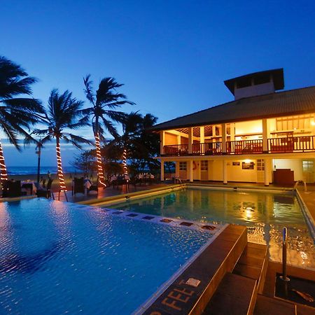 Catamaran Beach Hotel Negombo Zewnętrze zdjęcie