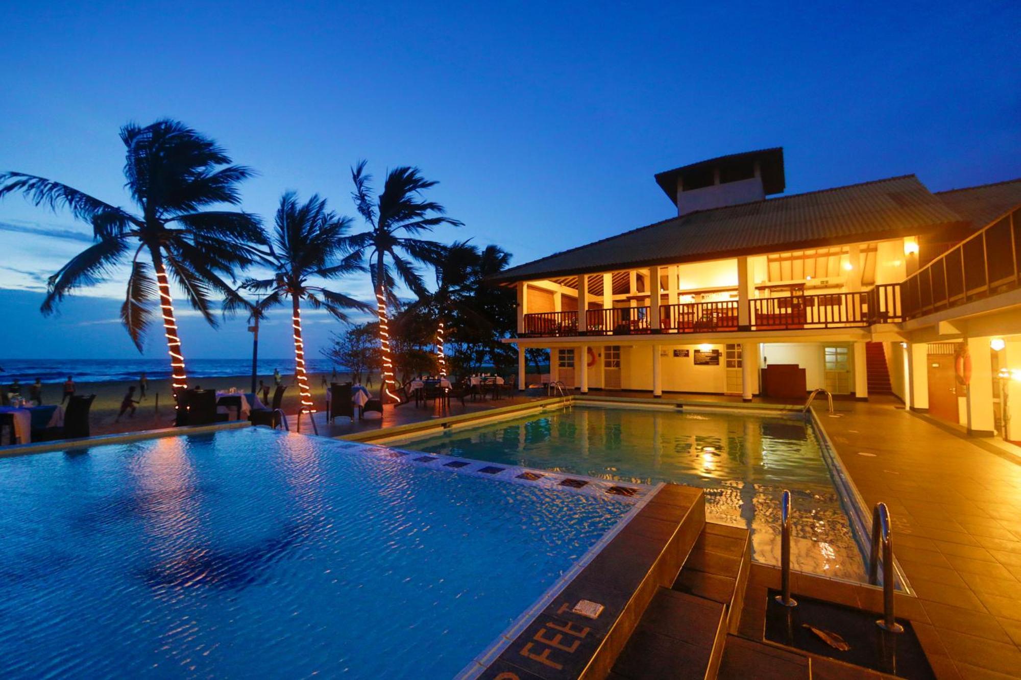 Catamaran Beach Hotel Negombo Zewnętrze zdjęcie